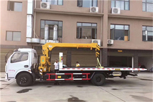 市中附近汽车轮胎更换